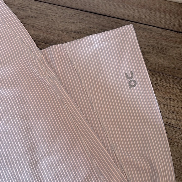 NWT [On Running] All-Day Ribbed Flare Legging Pants, Orchid Lilac, Women's Sz S - Picture 5 of 14